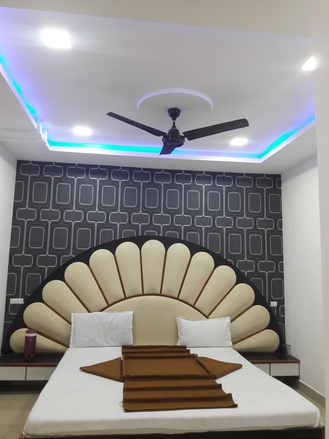 Hotel Sahara Palace Bhuj Exterior foto