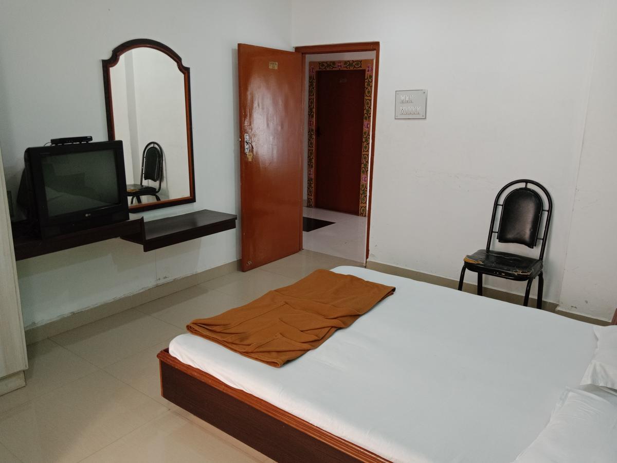 Hotel Sahara Palace Bhuj Exterior foto
